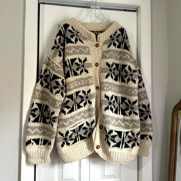 Vintage Wool Knit Sweater - Picture 2 of 7